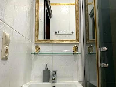 квартира за адресою Золотоустівська вул., 50