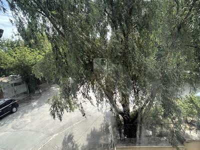 квартира за адресою Тополева вул., 4-8