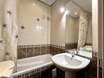 квартира за адресою Петра Григоренка просп., 3
