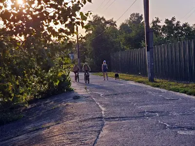 участок по адресу Русановские Сады ул.