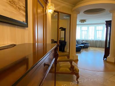 квартира по адресу Леси Украинки бульв., 7-Б