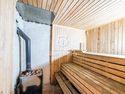 коммерческая по адресу пгт. Калиновка, Київська, 258в
