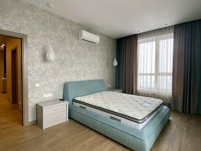 квартира по адресу Леси Украинки бульв., 7-В