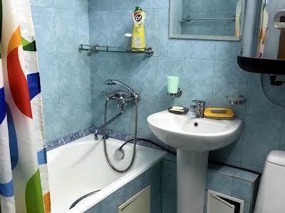 квартира за адресою Метробудівська вул., 7