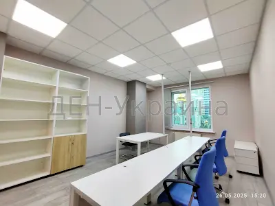 коммерческая по адресу Юрия Шумского ул., 1-А
