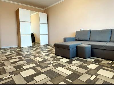квартира за адресою Космічна вул., 29