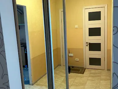 квартира за адресою Милославська вул., 2