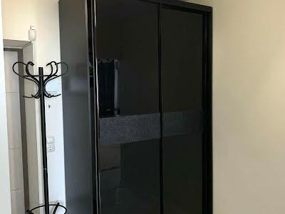 квартира за адресою Домобудівельна вул., 3