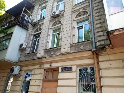 квартира по адресу Старопортофранковская ул., 107