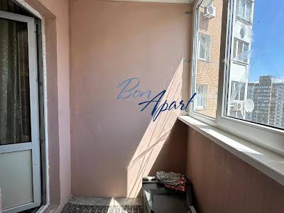 квартира по адресу Киев, Драгоманова ул., 1-Б