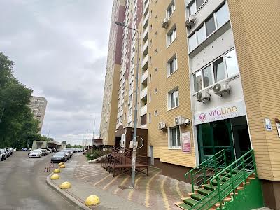 квартира за адресою Сергія Данченка вул., 5