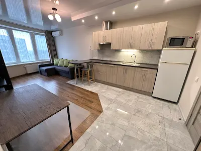 квартира за адресою Дніпровська набережна вул., 26