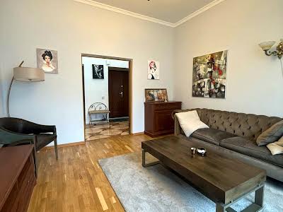квартира за адресою Лютеранська вул., 4