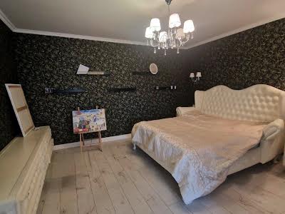 квартира по адресу Гвардейцев-Широнинцев ул., 29а