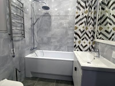 квартира за адресою Воскресенська вул., 2-В