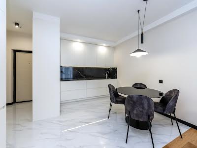 квартира за адресою Максима Рильського вул., 3