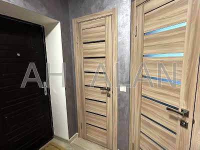 квартира за адресою Радистів вул., 30