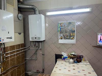 будинок за адресою Святославська вул.