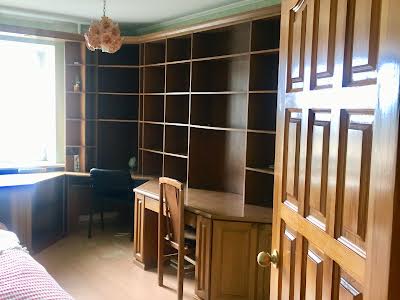 квартира за адресою Вахтанга Кікабідзе вул. (Булгакова), 18