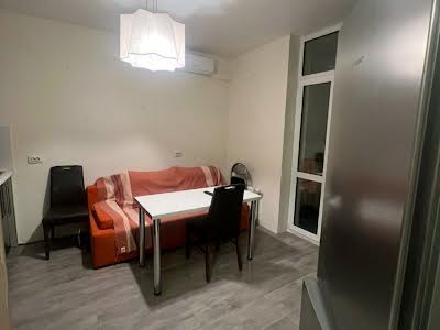 квартира за адресою Вишгородська вул., 45