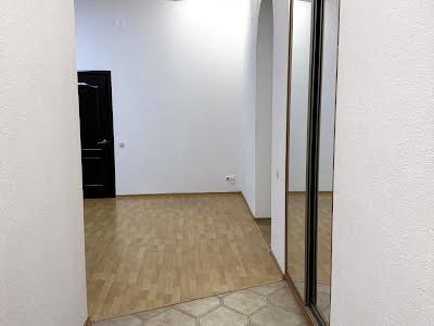 квартира за адресою Шота Руставелі вул., 34