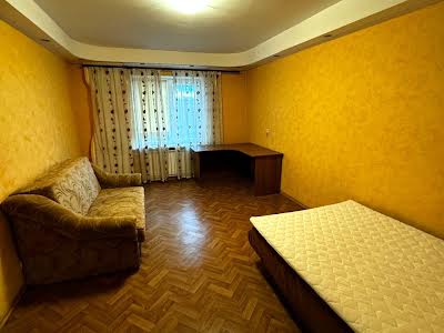 квартира за адресою Федора Ернста вул., 6