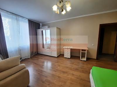 квартира за адресою Єлизавети Чавдар вул., 7