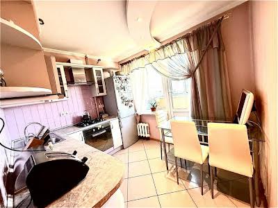 квартира за адресою Ентузіастів вул., 9