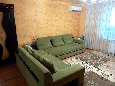 квартира за адресою Бровари, Грушевського вул., 25