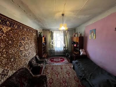 квартира за адресою Колачевського, 32