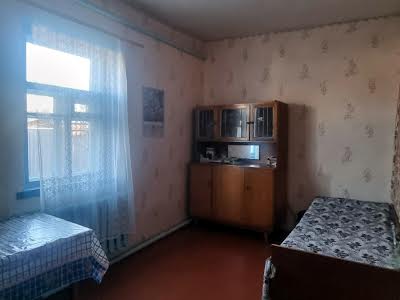 будинок за адресою с. Гнідин, Ватутіна, 21