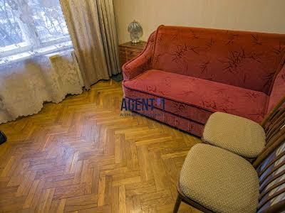квартира за адресою Верховинна вул., 87