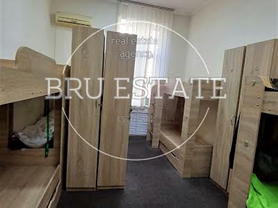 квартира по адресу Златоустовская ул., 2/4
