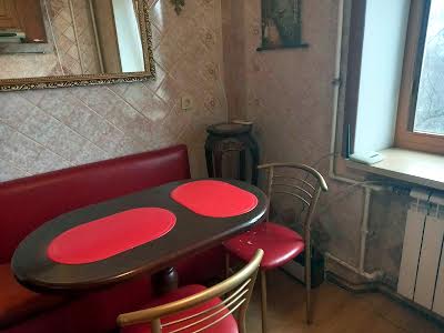 квартира за адресою Данилевського вул., 38а