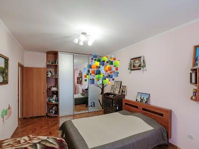 квартира за адресою Степана Рудницького вул. (Академіка Вільямса), 13 к2