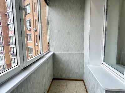 квартира за адресою Володимира Івасюка просп. (Героїв Сталінграду), 8