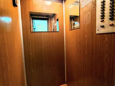 квартира по адресу Голосеевский просп. (40-летия Октября), 7