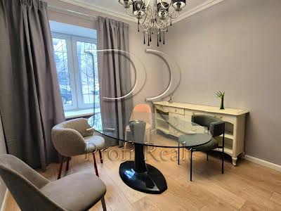 квартира за адресою Михайла Бойчука вул. (Кіквідзе), 14