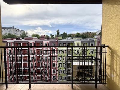 квартира по адресу Дегтярная ул., 19