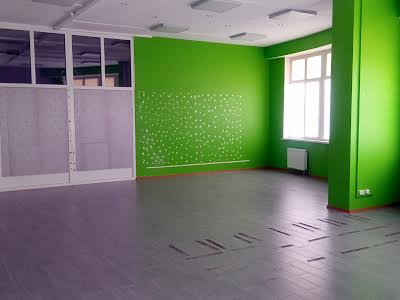 комерційна за адресою Ризька вул., 73Г