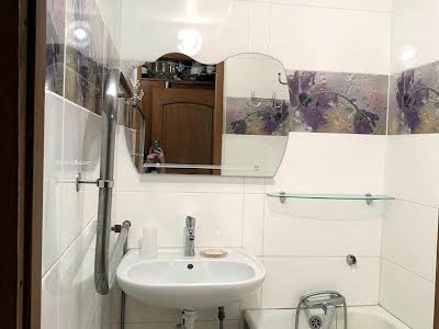 квартира за адресою Старицького вул., 9