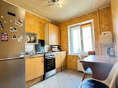 квартира по адресу Миколы Бажана просп., 7-Г