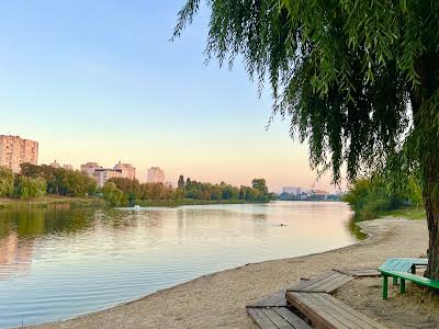 будинок за адресою Райдужна вул.