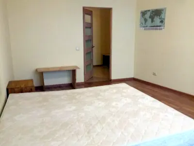 квартира за адресою Олени Пчілки вул., 2