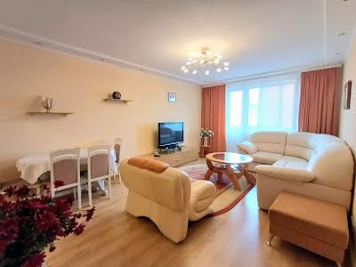 квартира за адресою Велика Житомирська вул., 14