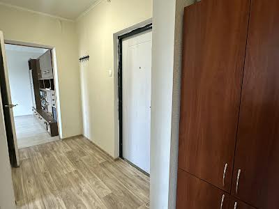 квартира по адресу Червоной Калины просп. (Владимира Маяковского), 8