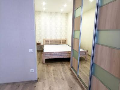 квартира по адресу Полевая ул., 73