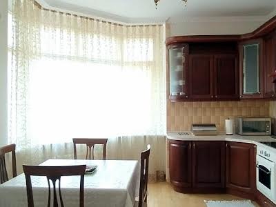 квартира по адресу Кловский спуск, 5