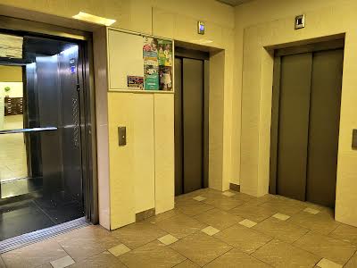 квартира по адресу Леси Украинки бульв., 7-А