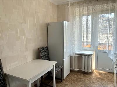квартира за адресою Київ, Почайнинська вул., 62